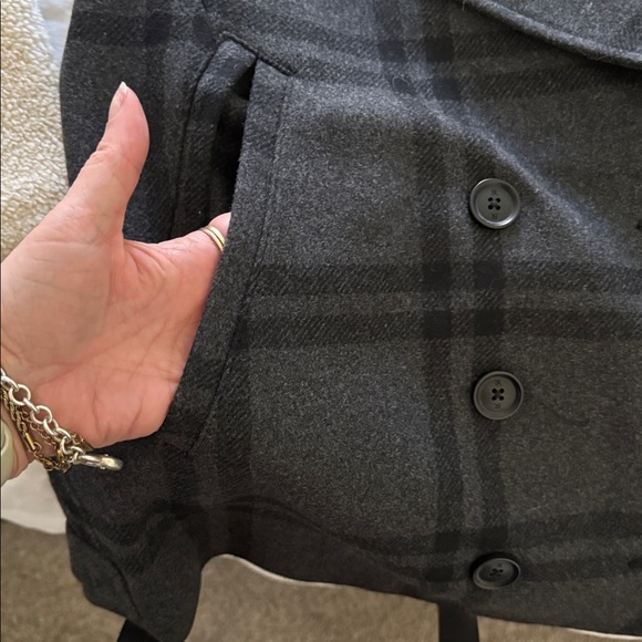 Banana Republic Doublebreasted Peacoat NWT - Picture 6 of 7